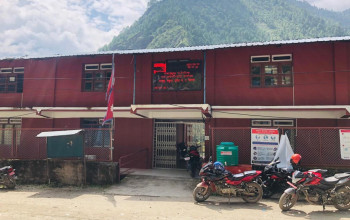 रसुवामा माओवादी केन्द्रबाट गाउँपालिका अध्यक्ष उठेका उम्मेदवार नै एमालेमा प्रवेश, उम्मेदवारी फिर्ता
